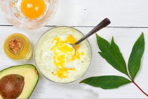 Egg and Papaya Mask