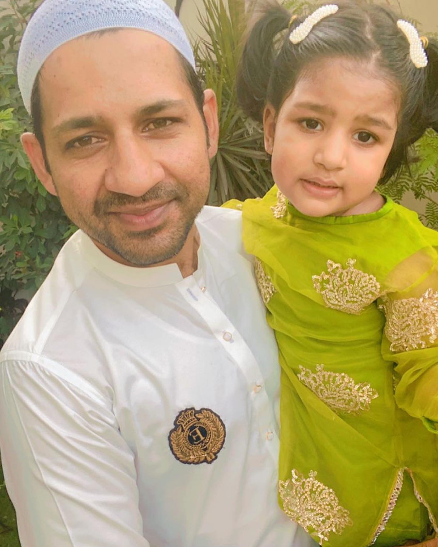 Sarfaraz Ahmed marriage, wife and kids