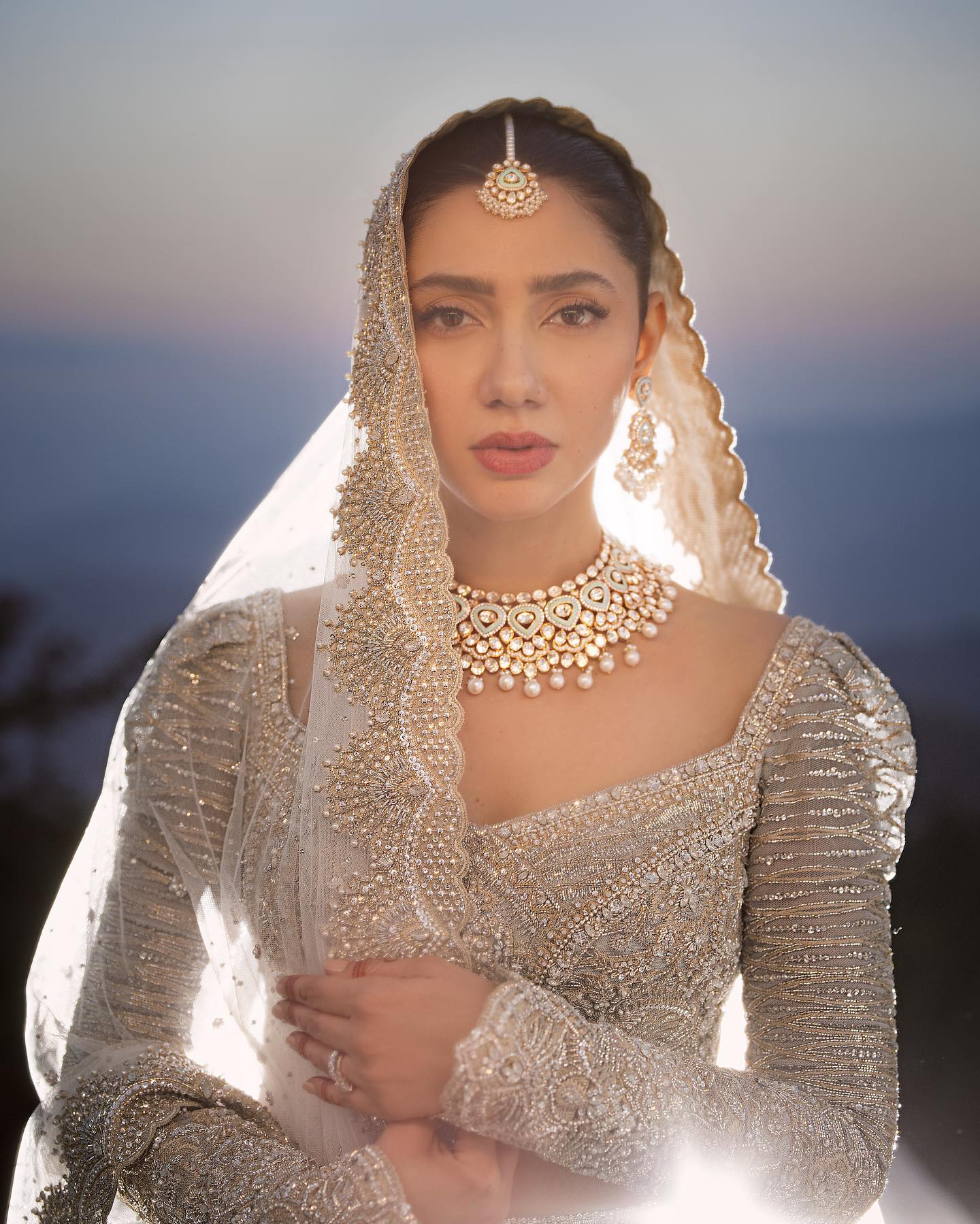 beautiful actress of Pakistan Mahira Khan