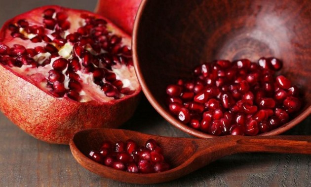 Benefits of Eating Pomegranate