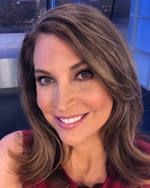 Tammie Souza weather channel female host